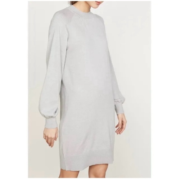 Club Monaco Dresses & Skirts - NWT CLUB MONACO Grey Madisson Knit Sweater Dress